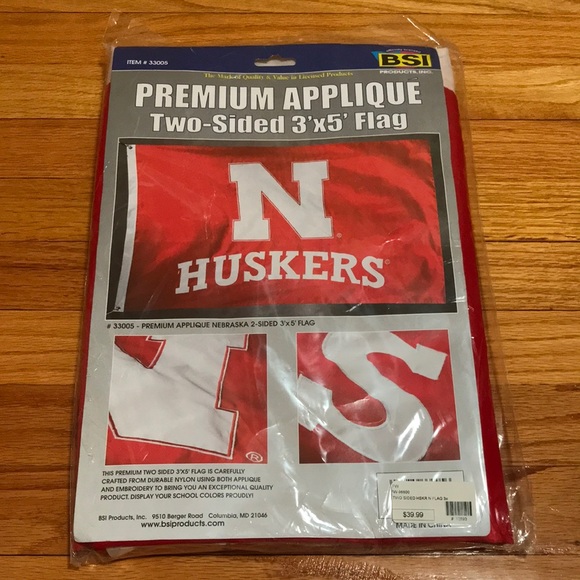 Nebraska Huskers 2-Sided 3’ x 5’ Flag (Brand New) - Picture 5 of 8